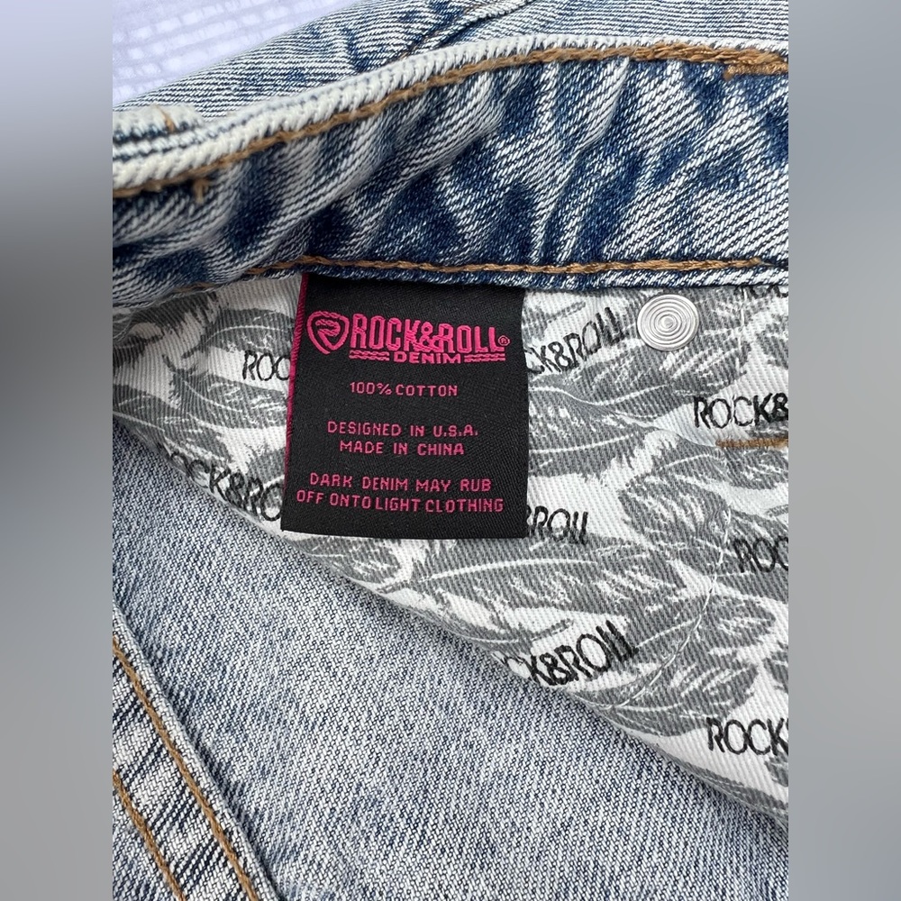 Rock & Roll Cowgirl Distressed Blue Flare Jeans Size 27 - Picture 10 of 11